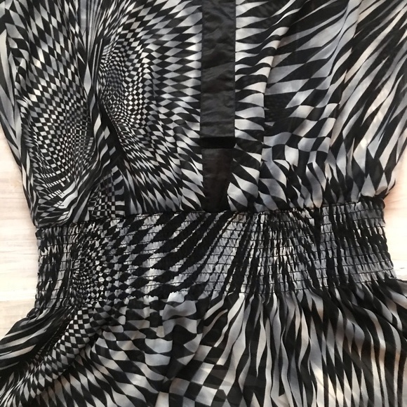 One Shoulder Top - Picture 4 of 9